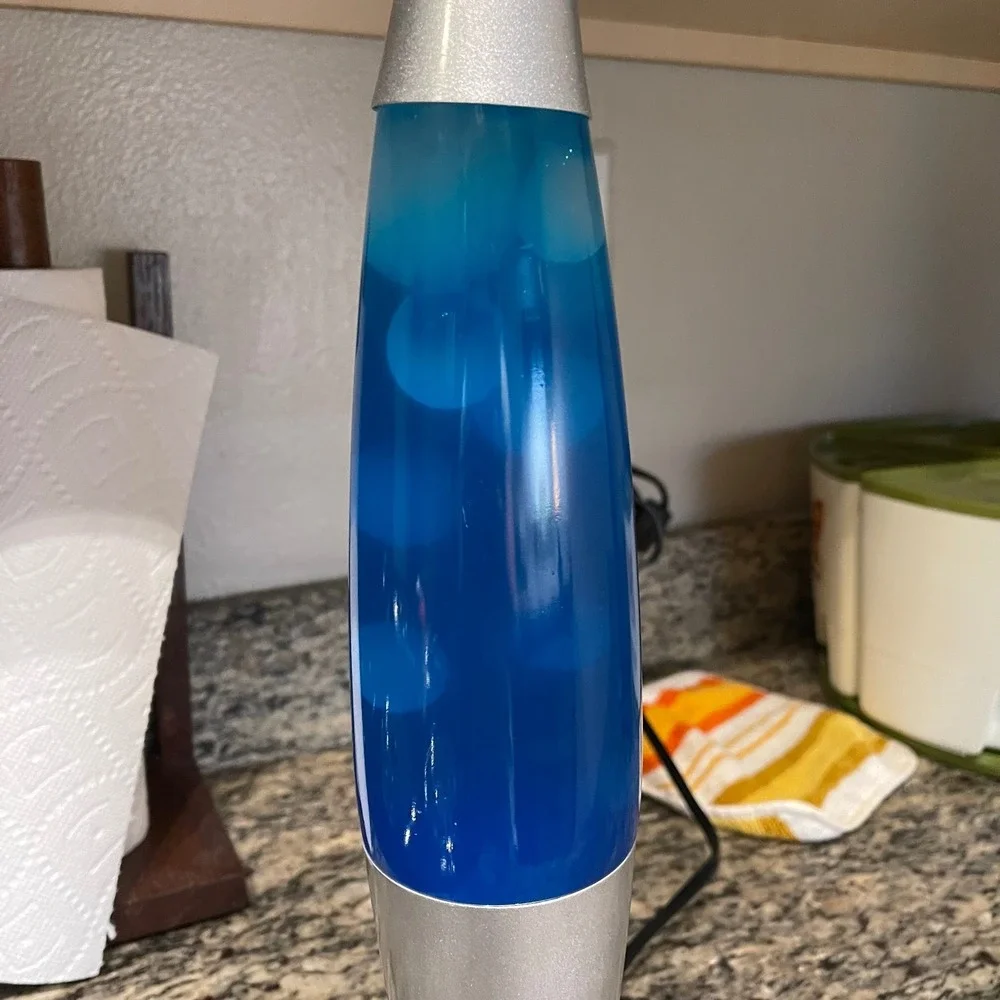 Retro‎ Y2k 17 Inch Lava Lamp Blue Liquid White Wax Silver Base Rocket